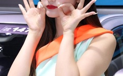 中文人妻AV久久人妻水蜜桃